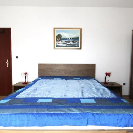Vera Apartment *