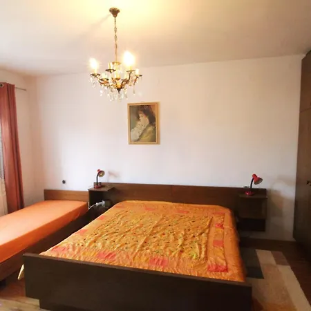 Apartment Vera *